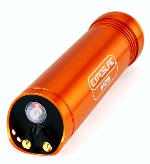 Exposure MOB light - Showing water activated connectors © Exposure Marine http://www.exposuremarine.com